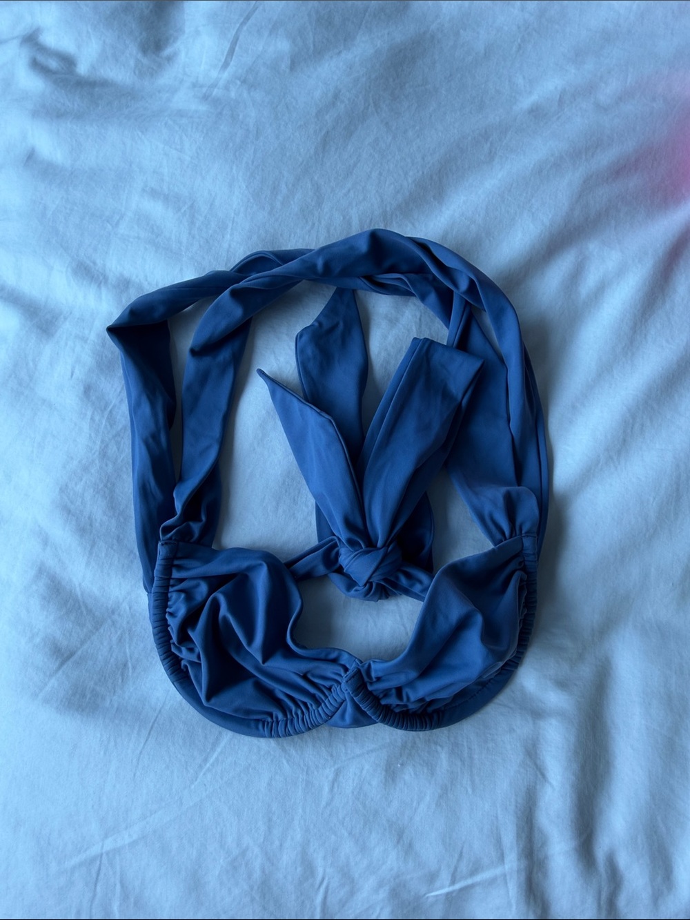 Blue Twisted Knot bikini top - supportive